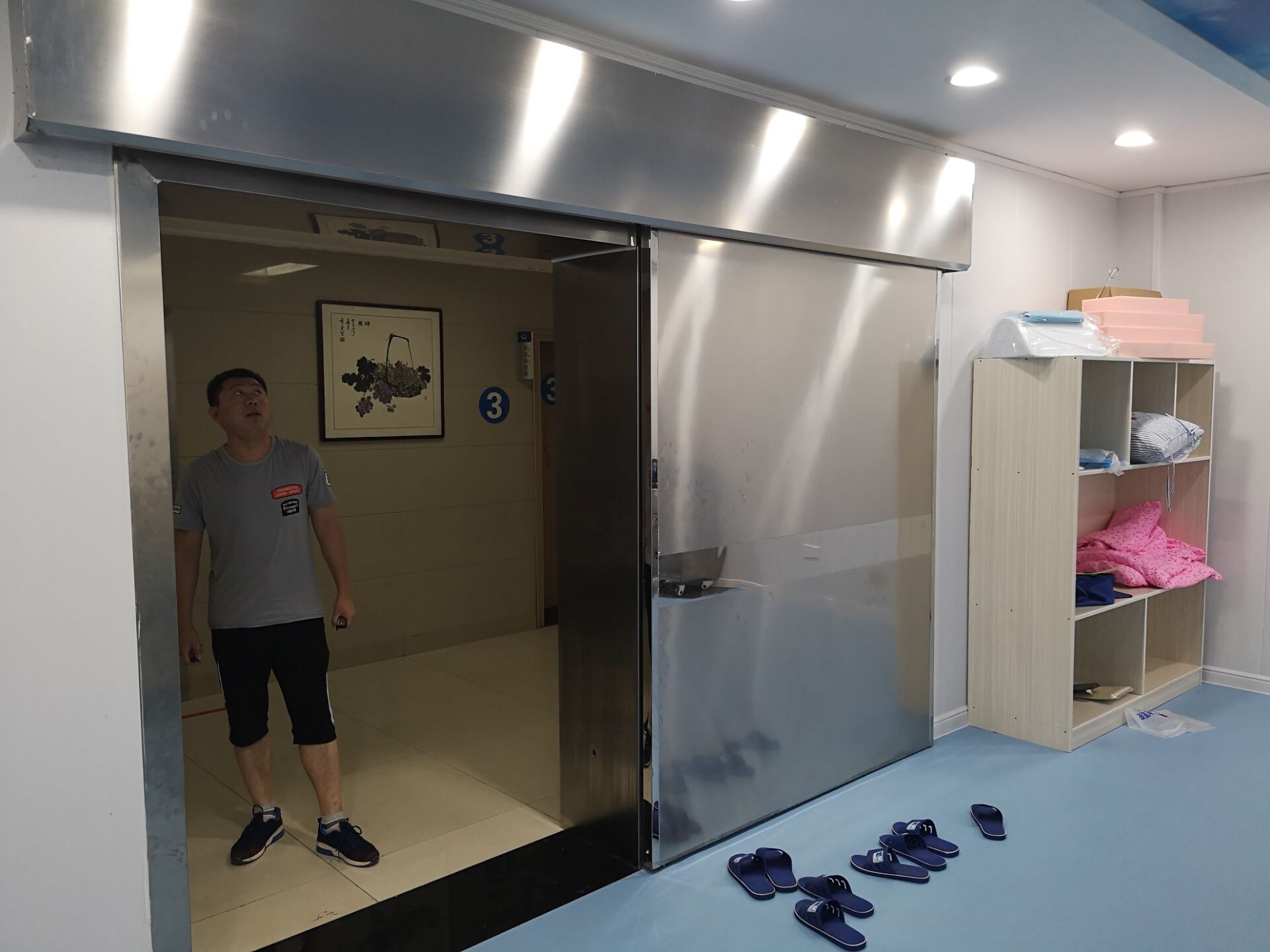 防护门 1534303052792009.jpg